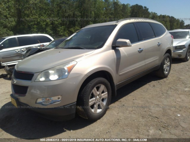 1GNLRFED7AJ248573 - 2010 CHEVROLET TRAVERSE LT GOLD photo 2