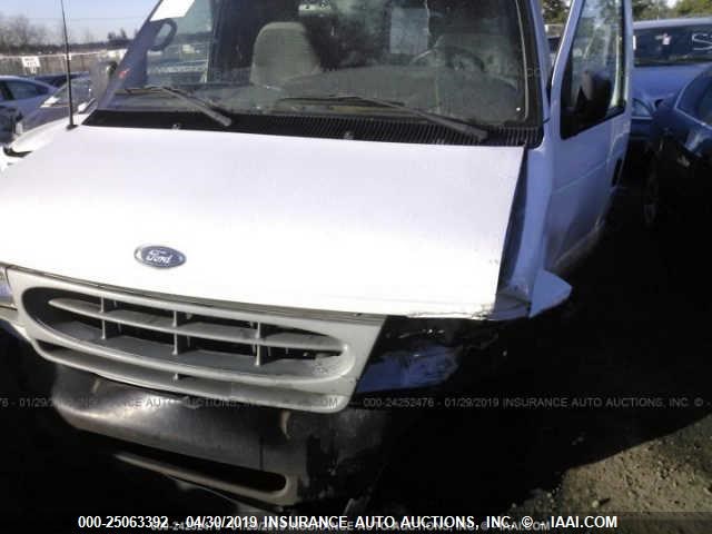 1FTRE14232HB03248 - 2002 FORD ECONOLINE E150 VAN WHITE photo 6