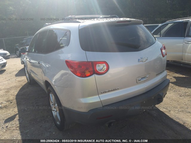 1GNER33D79S104182 - 2009 CHEVROLET TRAVERSE LTZ SILVER photo 3