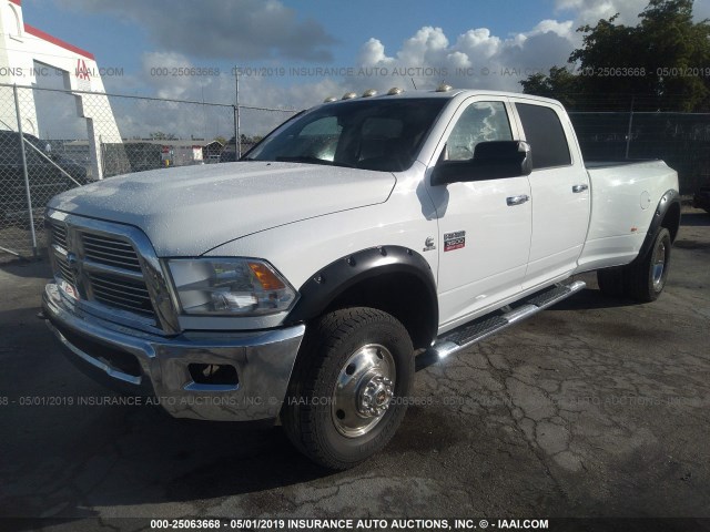 3C63DRHL8CG245494 - 2012 DODGE RAM 3500 WHITE photo 2