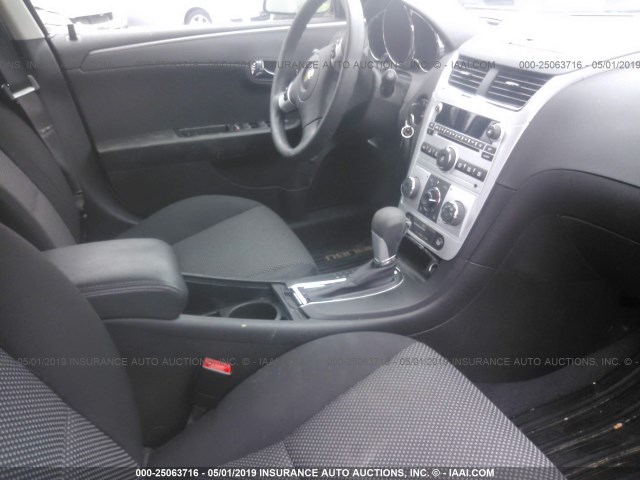 1G1ZC5E14BF376254 - 2011 CHEVROLET MALIBU 1LT 金色 照片 5