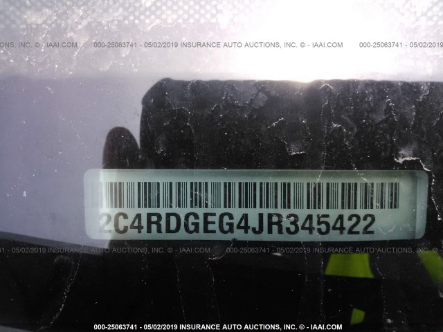 2C4RDGEG4JR345422 - 2018 DODGE GRAND CARAVAN GT WHITE photo 9