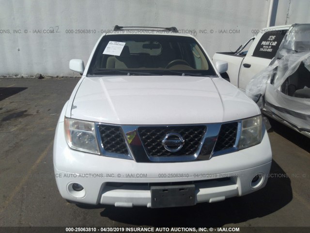 5N1AR18U27C641789 - 2007 NISSAN PATHFINDER LE/SE/XE WHITE photo 6