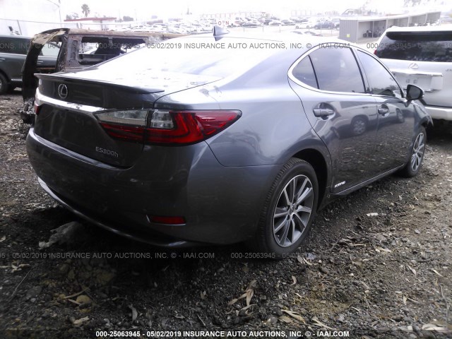 JTHBW1GG8H2147620 - 2017 LEXUS ES 300H GRAY photo 4