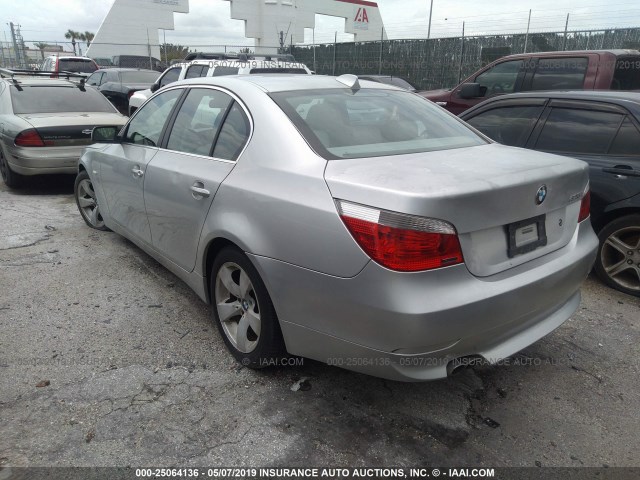 WBANE535X7CW65845 - 2007 BMW 525 I SILVER photo 3