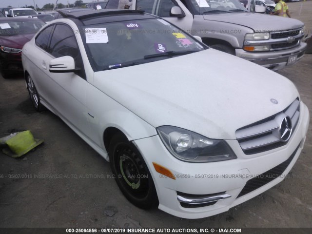 WDDGJ4HB6CF839862 - 2012 MERCEDES-BENZ C 250 WHITE photo 1