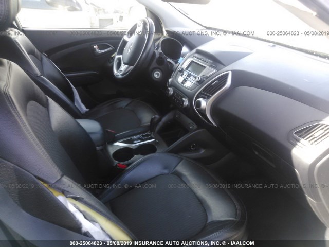 KM8JU3AC7DU548333 - 2013 HYUNDAI TUCSON GLS/LIMITED 银色 照片 5