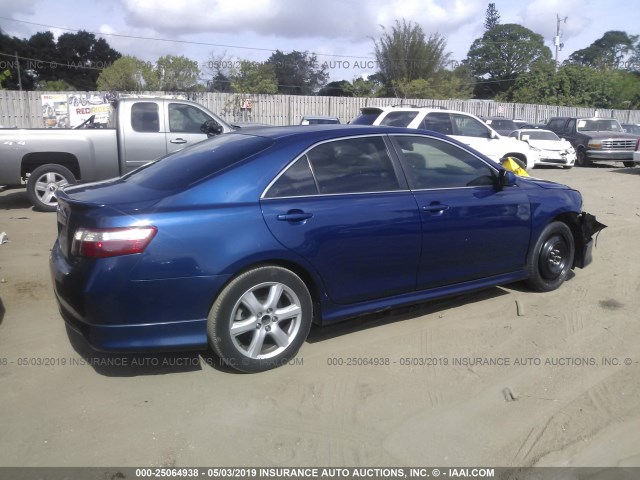 4T1BE46K97U127306 - 2007 TOYOTA CAMRY NEW GENERAT CE/LE/XLE/SE BLUE photo 4