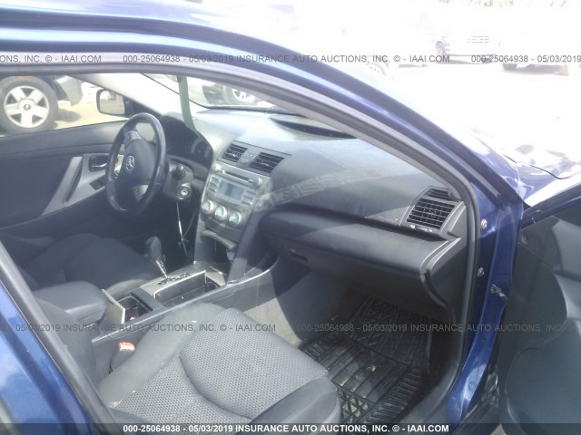 4T1BE46K97U127306 - 2007 TOYOTA CAMRY NEW GENERAT CE/LE/XLE/SE BLUE photo 5