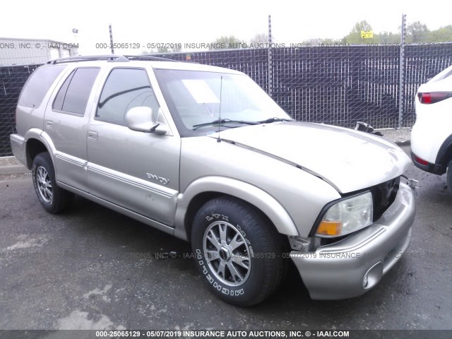 1GKDT13W7W2952736 - 1998 GMC ENVOY TAN photo 1