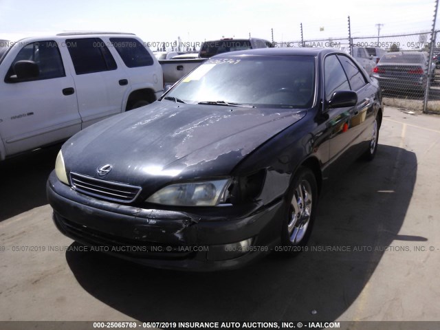 JT8BF28G6Y0244377 - 2000 LEXUS ES 300 BLACK photo 2