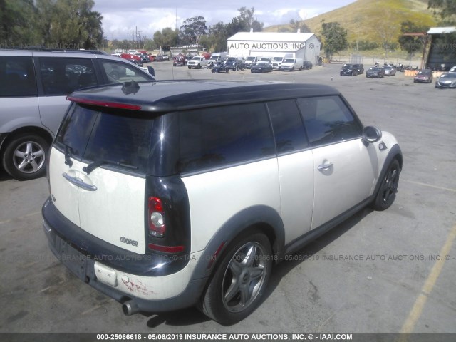 WMWML33568TJ45925 - 2008 MINI COOPER CLUBMAN WHITE photo 4