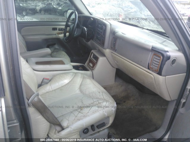 1GKEK13T91J105891 - 2001 GMC YUKON Champagne photo 5