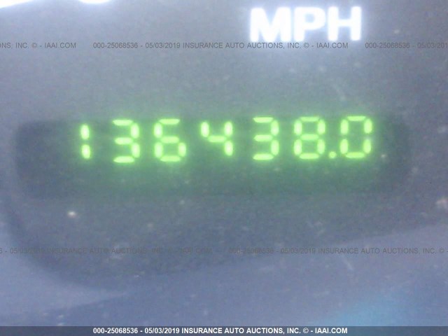 5LMFU28R21LJ25927 - 2001 LINCOLN NAVIGATOR 白色 照片 7