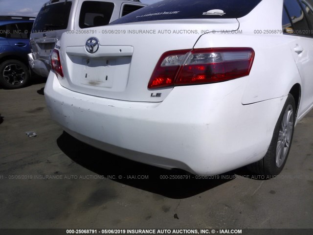 4T1BE46K97U718929 - 2007 TOYOTA CAMRY NEW GENERAT CE/LE/XLE/SE WHITE photo 6