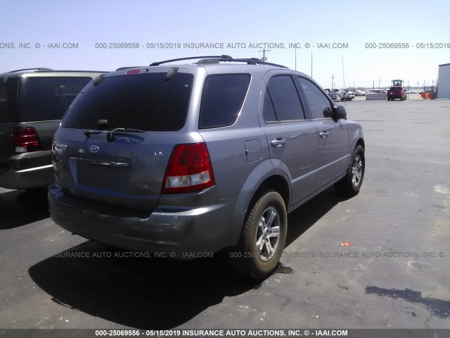 KNDJD733055484818 - 2005 KIA SORENTO EX/LX GRAY photo 4