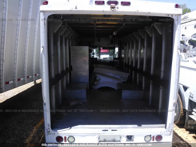 5B4KP42V343386654 - 2004 WORKHORSE CUSTOM CHASSIS FORWARD CONTROL C P4500 Unknown photo 8
