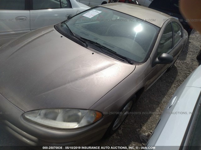 2B3HD46R42H218009 - 2002 DODGE INTREPID SE GOLD photo 2