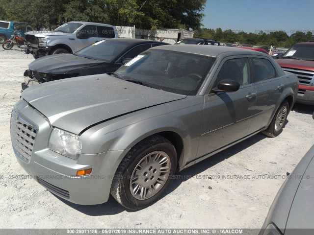 2C3KA43R16H308648 - 2006 CHRYSLER 300 SILVER photo 2