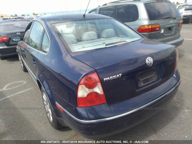 WVWPD63B72P126787 - 2002 VOLKSWAGEN PASSAT GLS BLUE photo 3