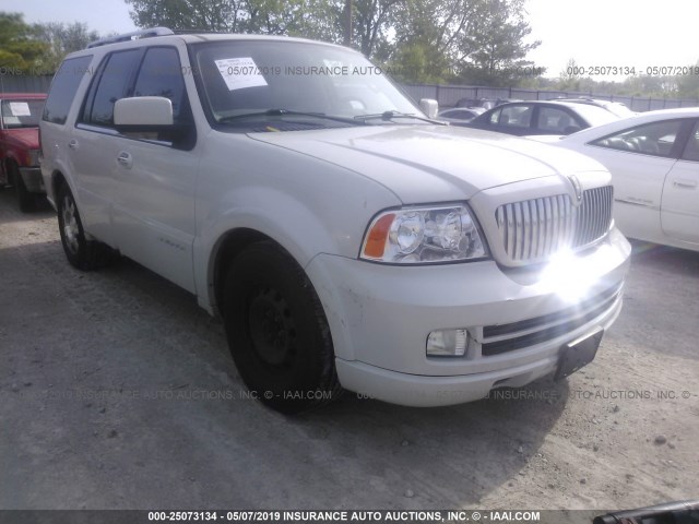 5LMFU28546LJ25531 - 2006 LINCOLN NAVIGATOR 奶油色 照片 6