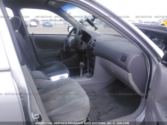 2T1BR12E7YC372210 - 2000 TOYOTA COROLLA VE/CE/LE SILVER photo 5