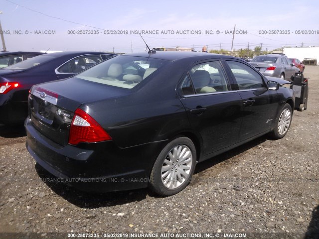 3FADP0L31BR117498 - 2011 FORD FUSION HYBRID BLACK photo 4