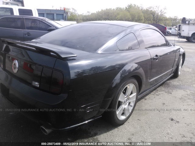 1ZVHT82H275305182 - 2007 FORD MUSTANG GT BLACK photo 4
