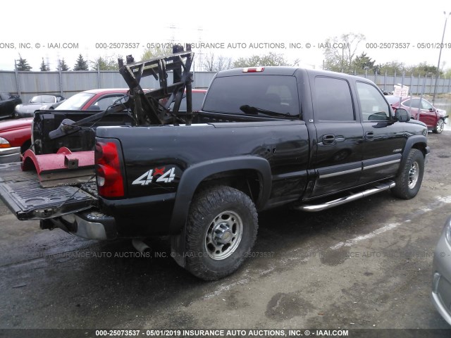 1GCGK13U15F901914 - 2005 CHEVROLET SILVERADO K1500 HEAVY DUTY BLACK photo 4