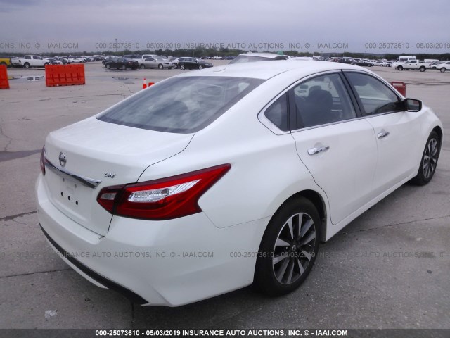 1N4AL3AP5HC278613 - 2017 NISSAN ALTIMA 2.5/S/SV/SL/SR WHITE photo 4