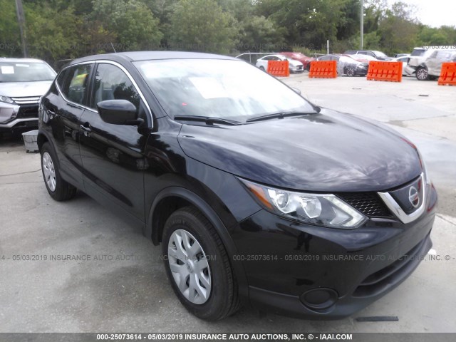 JN1BJ1CP4JW155687 - 2018 NISSAN ROGUE SPORT S/SV/SL BLACK photo 1