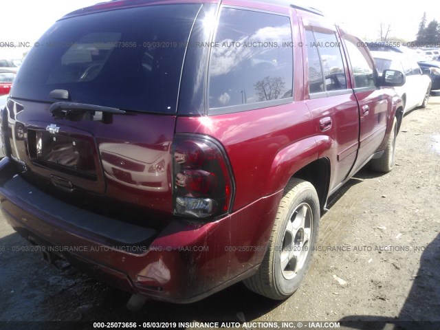 1GNDS13S972199263 - 2007 CHEVROLET TRAILBLAZER LS/LT RED photo 4