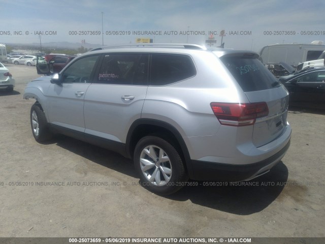 1V2CR2CA1JC568145 - 2018 VOLKSWAGEN ATLAS SE 银色 照片 3