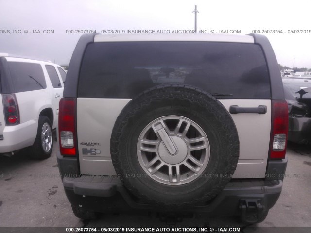 5GTEN13E788191958 - 2008 HUMMER H3 TAN photo 6