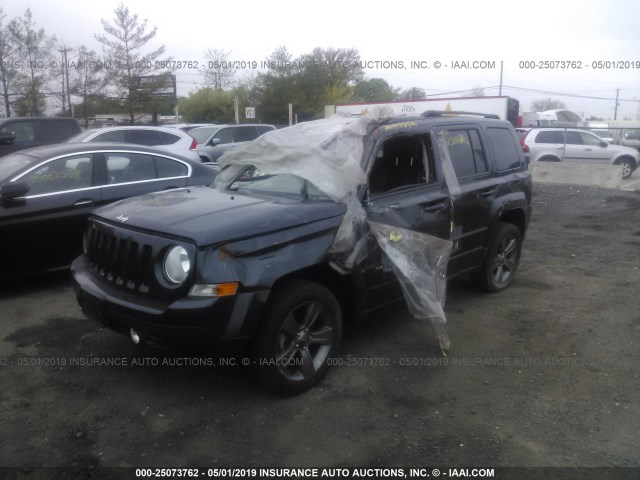 1C4NJRFB5FD347616 - 2015 JEEP PATRIOT LATITUDE GRAY photo 2