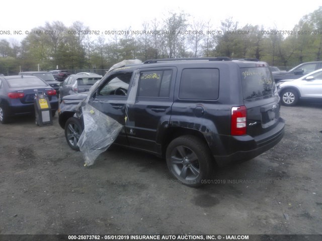 1C4NJRFB5FD347616 - 2015 JEEP PATRIOT LATITUDE GRAY photo 3