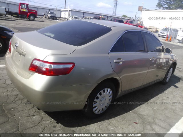 4T1BE46K38U232165 - 2008 TOYOTA CAMRY CE/LE/XLE/SE 金色 照片 4