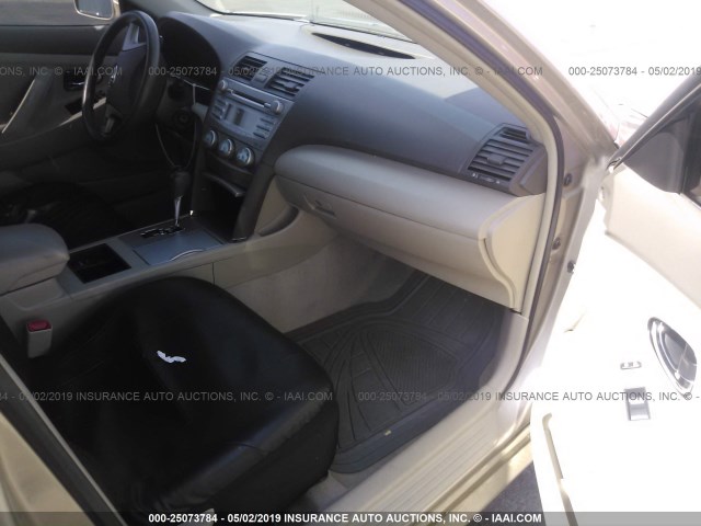 4T1BE46K38U232165 - 2008 TOYOTA CAMRY CE/LE/XLE/SE 金色 照片 5