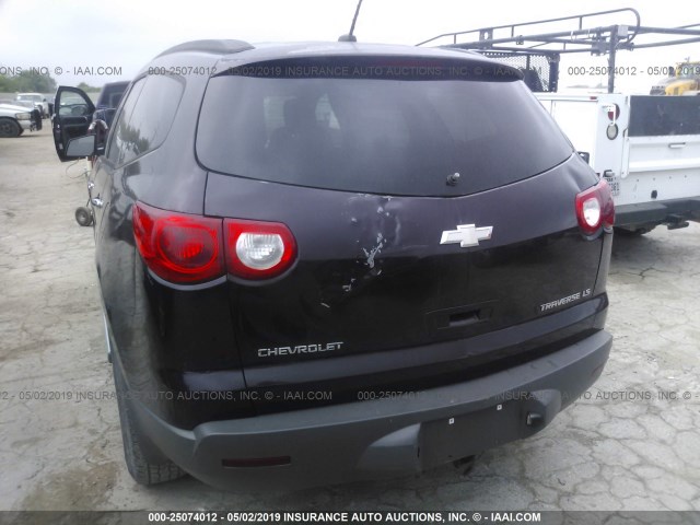 1GNER13D99S176327 - 2009 CHEVROLET TRAVERSE LS PURPLE photo 6