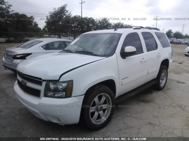 1GNSCBE01BR168501 - 2011 CHEVROLET TAHOE C1500 LT WHITE photo 2