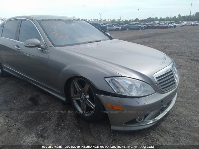 WDDNG86X29A251166 - 2009 MERCEDES-BENZ S 550 4MATIC GRAY photo 6
