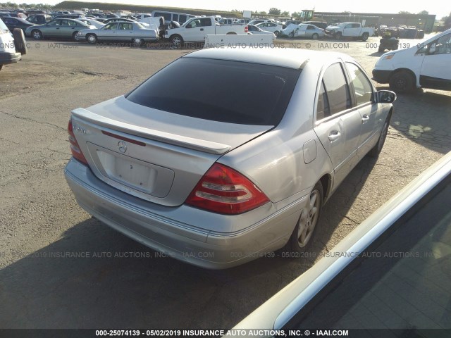 WDBRF61J74F551768 - 2004 MERCEDES-BENZ C 240 SILVER photo 4