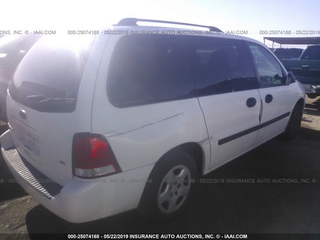 2FMZA51647BA00625 - 2007 FORD FREESTAR SE WHITE photo 4