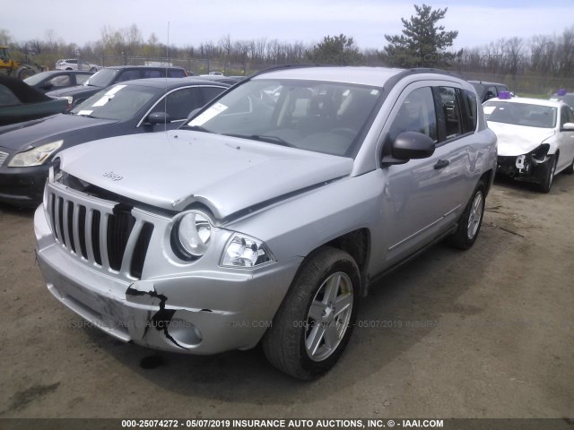 1J4FF47B99D234015 - 2009 JEEP COMPASS SPORT SILVER photo 2