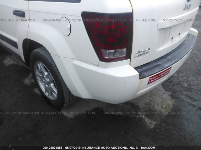1J4GR48K56C100971 - 2006 JEEP GRAND CHEROKEE LAREDO/COLUMBIA/FREEDOM 白色 照片 6