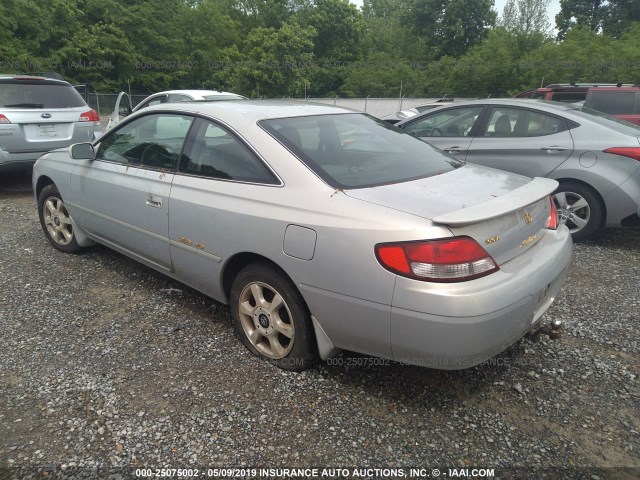 2T1CF22P5XC112245 - 1999 TOYOTA CAMRY SOLARA SE/SLE SILVER photo 3