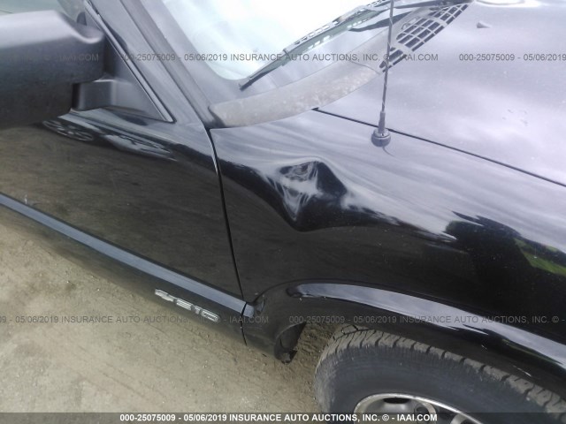 1GCCS14571K102842 - 2001 CHEVROLET S TRUCK S10 BLACK photo 6