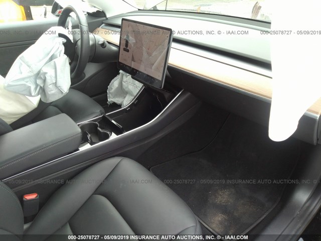 5YJ3E1EA9JF171855 - 2018 TESLA MODEL 3 BLACK photo 5