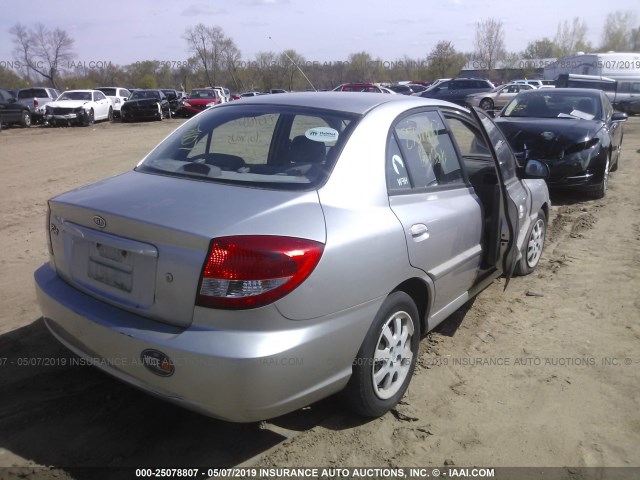 KNADC125956366600 - 2005 KIA RIO SILVER photo 4