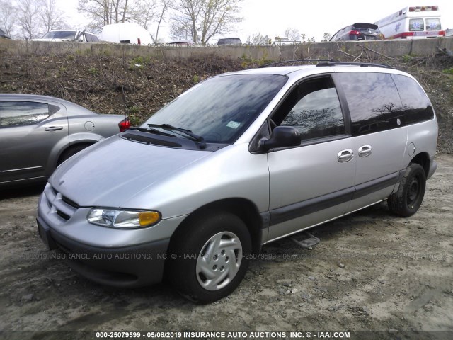 2B4GP45R8YR531289 - 2000 DODGE CARAVAN SE/SPORT SILVER photo 2